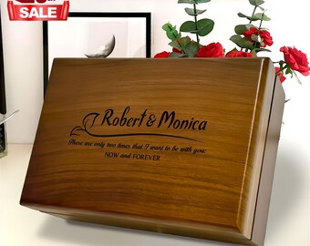 Custom Engraved Wood Box, Wedding Mementos Memory Box, Handmade Keepsake Box, Personalized Gift for Couples, Custom Couple Gifts