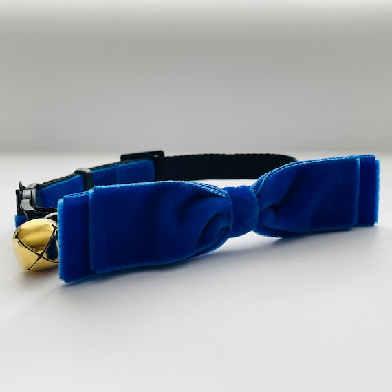 Katzenhalsband Aus Samt – Mit Glöckchen Und Sicherheits-Schnellverschluss, Verstellbar, Blau
