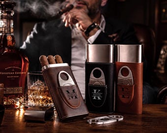 Engraved Cigar Case, Personalized Groomsmen Gifts, Custom Leather Cigar Holder, Cigar Travel Case, Fathers Day Gift for Him [T]