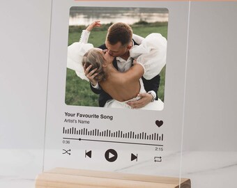 Felpa Con Cappuccio Ricamata "I Love My Boyfriend" - Regalo Personalizzato Per Lei, Coppie, Compleanni
