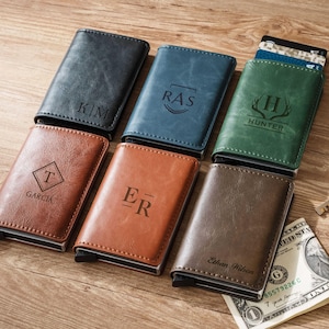 Lot de 4 portefeuilles pop-up en cuir pour garçons d'honneur, cadeau de mariage personnalisé, portefeuille compact pour témoin, porte-cartes mince et minimaliste, blocage RFID