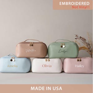 Lot de 4, 5, 6, 7, 8 trousses de maquillage brodées, trousse à cosmétiques en cuir, cadeaux de fête nuptiale, cadeaux de mariage, cadeau nom de demoiselle d'honneur, organisateur de maquillage