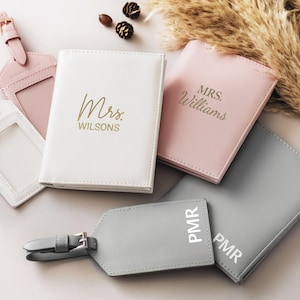Leather Passport and Luggage, Gift for Girlfriend, Custom Leather Passport and Luggage Tag Set, Mr & Mrs Passport Covers, Honeymoon Gift