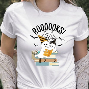 Ghost Books Shirt, Booooks Shirt, Halloween Reading Shirt, Teacher Halloween Shirt, Halloween Ghost, Bookworm Gift