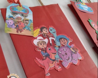 Dino Ranch Goodie Bags: Glitter Party Favors
