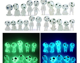 Elfi degli alberi che brillano al buio: decorazioni da giardino della principessa Mononoke