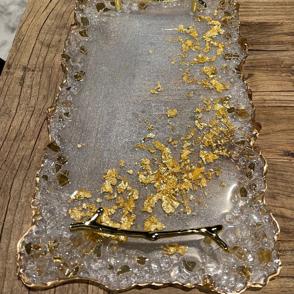 14" X 8" " tray with reflective glass rim, handmade epoxy resin tray, decorative serving tray, geode agate shape, white and gold decor