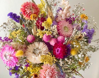 Bouquet de fleurs colorées séchées, composition florale sèche, beau cadeau fait main de fleurs éternelles des champs, violet, rose, jaune, lavande,
