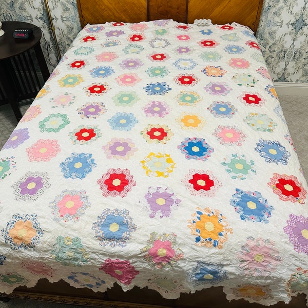 Vintage quilt top grandmas garden hand pieced table covering tablecloth decor bedspread 72x94