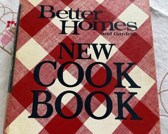 Vintage Better Hones & Gardens New Cookbook 2nd print 1969 binder hardback cook book