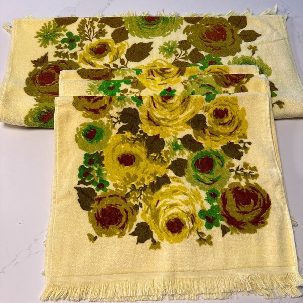 Vintage Fashion manor bath towels yellow avocado green brown floral upcycle NWT NOS