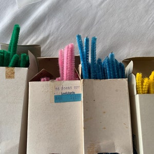 Back to School: DIY Pipe Cleaner Notebook