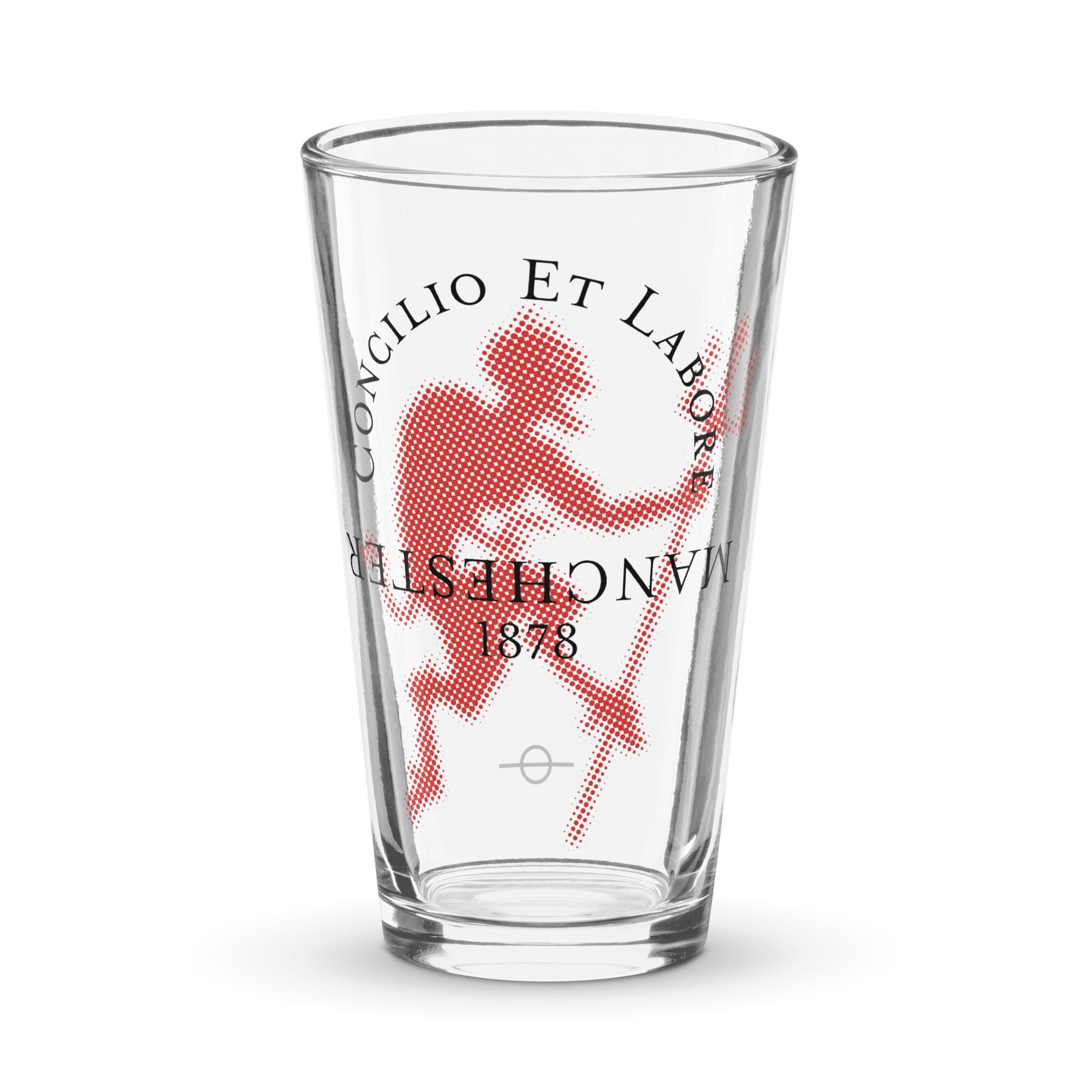 マンチェスターユナイテッド　パイントグラス Amazon.co.jp: Manchester United FC Pint Glass – すべての