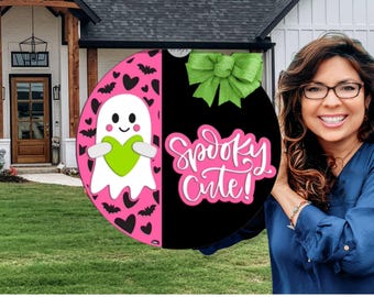 Pastel Goth Ghost Halloween Door Sign – Handmade Wood Porch Wreath