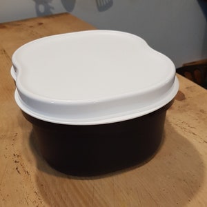 Vintage Plastic Tupperware Legacy 7 1/2 Cup Covered Soup Bowl Tureen With  Ladle 3186C-2, Collectible Tupperware, Retro Tupperware Legacy. -   Israel