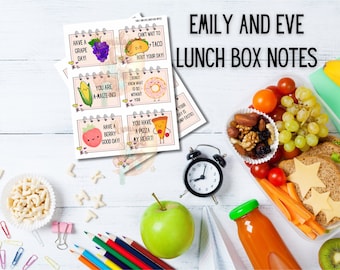 Peut inclure: Des notes pour boîtes à lunch avec des illustrations de nourriture et des jeux de mots, à côté d'un déjeuner avec des fruits, des légumes et des sandwichs. Le texte "EMILY AND EVE LUNCH BOX NOTES" est affiché. Une horloge et une pomme verte sont également visibles.