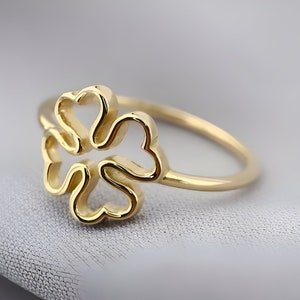 10K Gold  Leaf Clover Ring, Dainty Good Luck Ring, Open Four Leaf Clover Lucky Charm Ring, Flower Cloverleaf Ring, Simple Leaf Gift for Her.