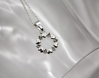Echtsilber Kette ANA- Silberne Herz Kette mit glitzernden Kristallen, Geschenkidee