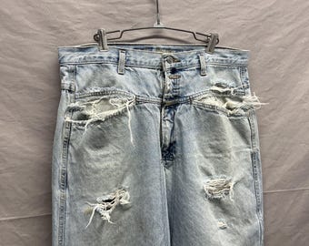 33 x 30 / 1990s MFG Girbaud Light Wash Ripped Frayed Distressed Baggy Denim Jeans