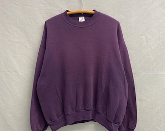 Large / 1980s Plum Purple Sunfaded Boxy Blank Crewneck Sweatshirt USA Made
