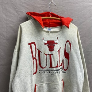 X-Large / 1990s Chicago Bulls Salem Sportswear NBA Basketball Grey/Red Hoodie Sweatshirt