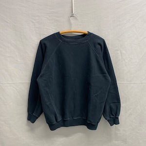 Med/Large / 1980s Blank Black Sunfaded Plain Raglan Boxy Crewneck Sweatshirt USA Made