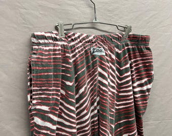 X-Large / 1990s Zubaz Green/White/Red MN Wild Baggy Sweatpants