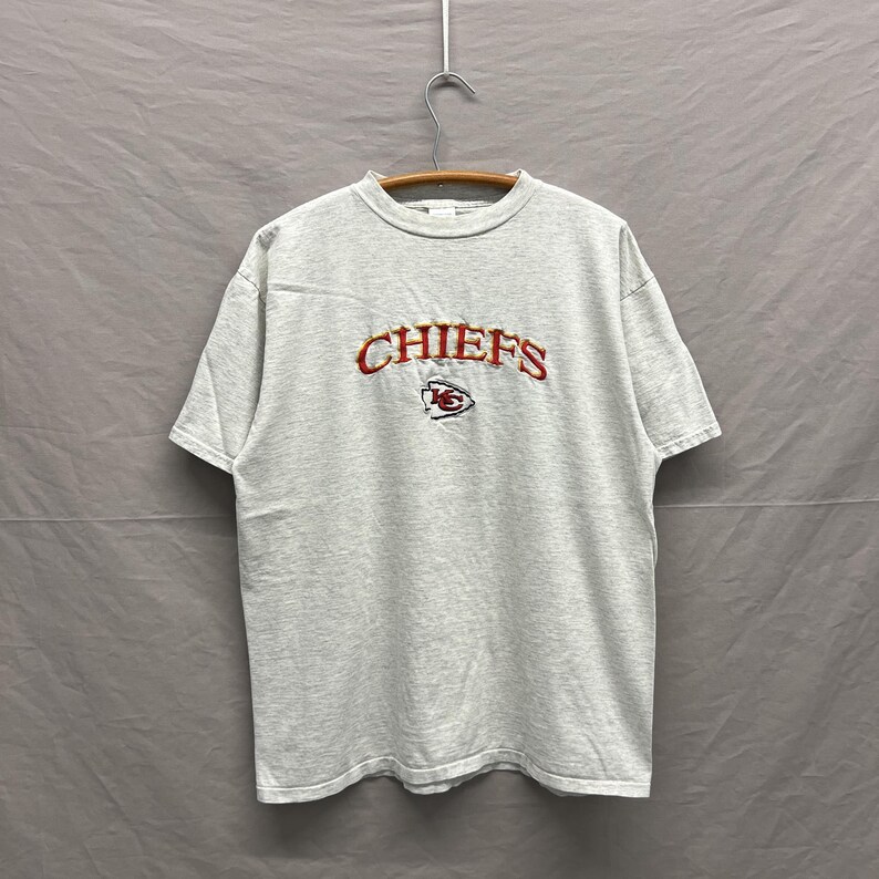 Large / 1990s Kansas City Chiefs NFL Football Grey Logo 7 T Shirt USA Made bild 2