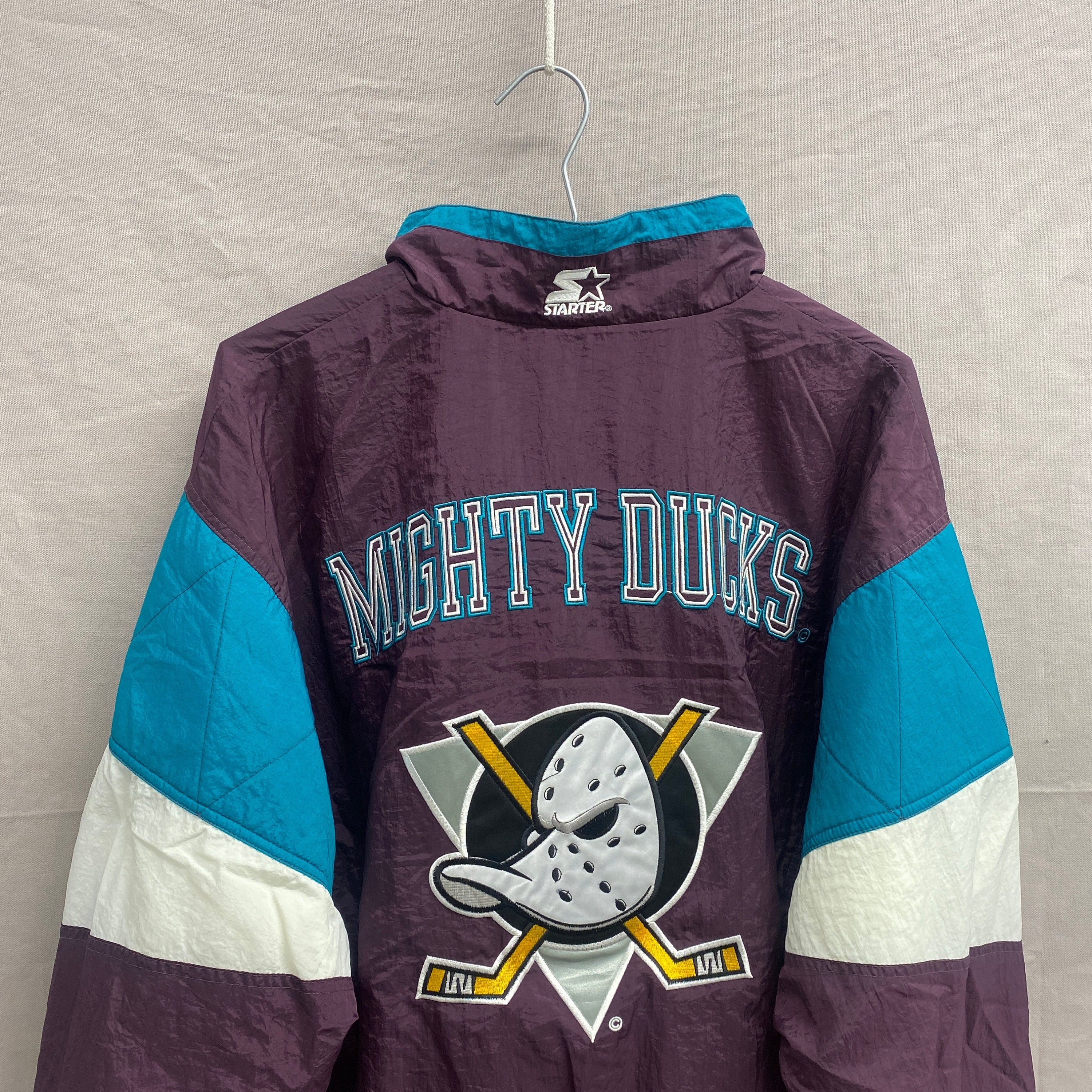 Vintage NHL Anaheim Mighty Ducks Starter Tailsweep Script Wool Snapbac – 🎅  Bad Santa