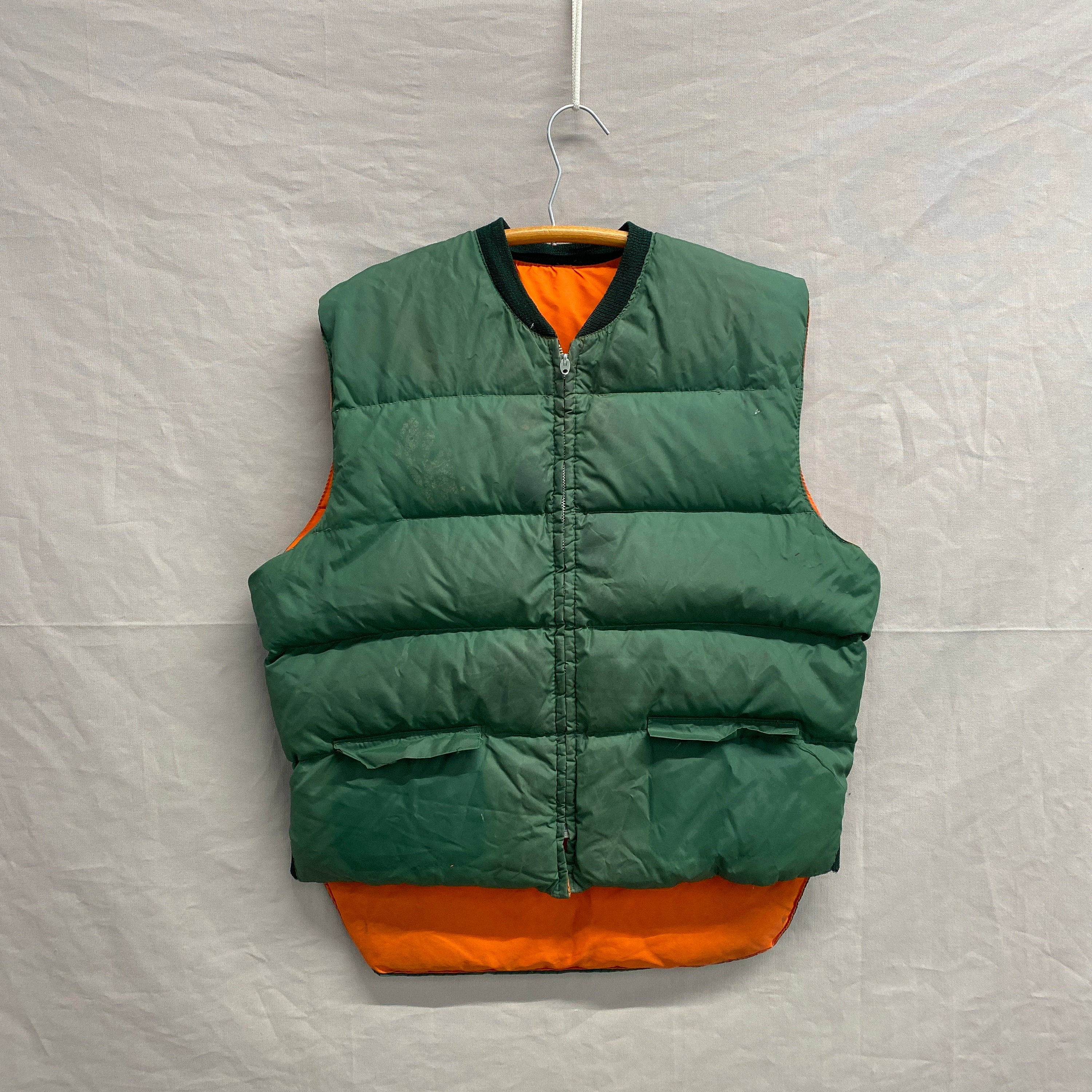 Medium / 1950s/60s Goose Down Forest Green/orange Quilted Medium / 1950s/60s Goose Down Forest Green/orange Quilted