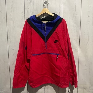 half zip jacket with pouch