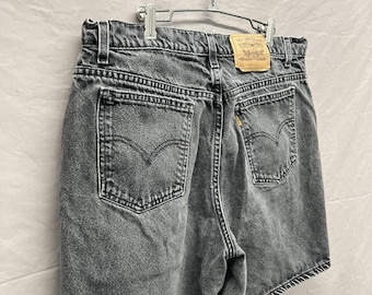 34" Waist / 1990s Levi's 951 Orange Tab Baggy Faded Black Women's Denim Shorts