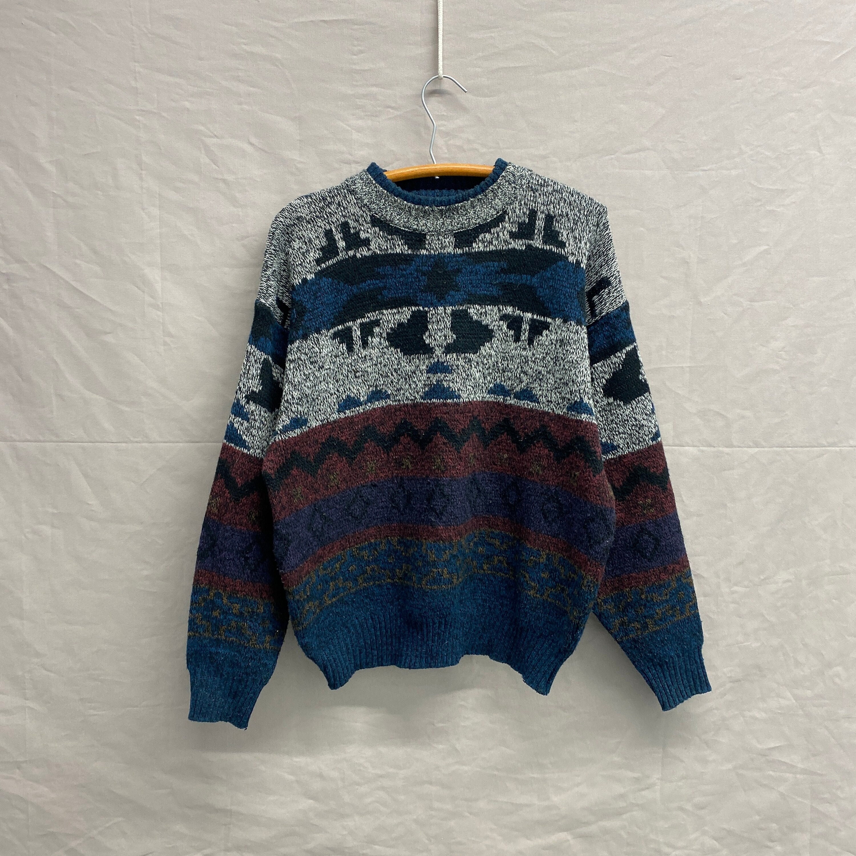 Large / Vintage Multi Color Patterned Knit Acrylic Sweater