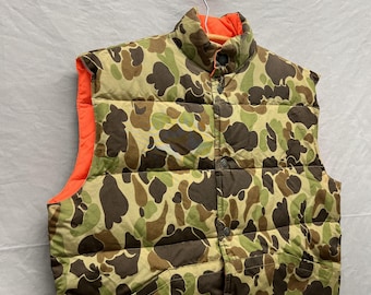 Large / 1980s Cabela's Duck Camo Reversible Down Hunting/Fishing/Shooting Vest