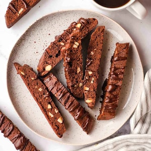 Biscotti des fêtes bio Keto Biscotti au chocolat et aux amandes à faible teneur en glucides Biscotti aux canneberges et aux pistaches sans sucre Diabétique Sans gluten image 1