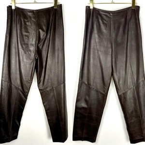 Vintage 1990’s 2000’s Danier Leather Soft Leather Dark Brown Dress Pants • Ankle Boot Cut • High Rise • Zipper • Size S/M • Made in Canada
