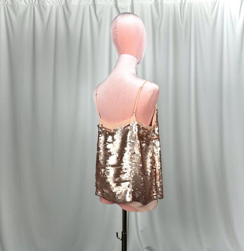 Moulinette Soeurs Paljettopp Guld Champagne Anthropologie Festlinne Storlek 6 Disco Glam Layered Paljettopp Kvällshelg bild 8