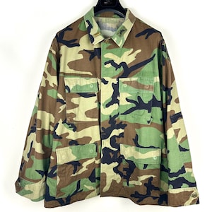 Vintage 1980’s 1990’s Woodland Camouflage Combat Army Jacket • Classic Green Brown Military • Cargo Pockets • Hot Weather Lightweight • M/L