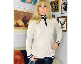 Vintage Liz & Co Long Sleeve Cable Knit Sweater in Beige with Navy Striped Trim • Half Zip Collar • Fitted • Liz Claiborne • Size Small