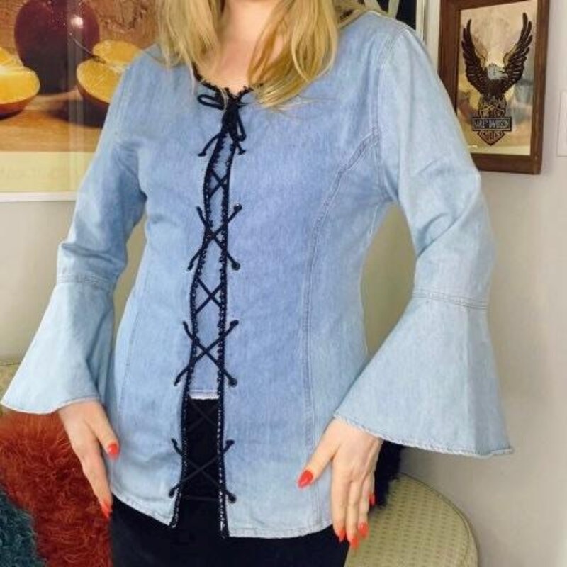 INSANE brown velvet pirate blouse