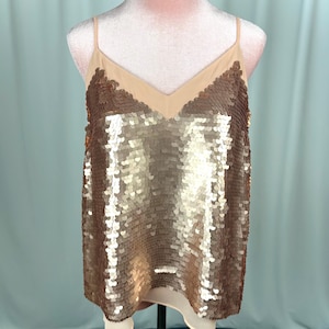 Moulinette Soeurs Paljettopp Guld Champagne Anthropologie Festlinne Storlek 6 Disco Glam Layered Paljettopp Kvällshelg bild 2