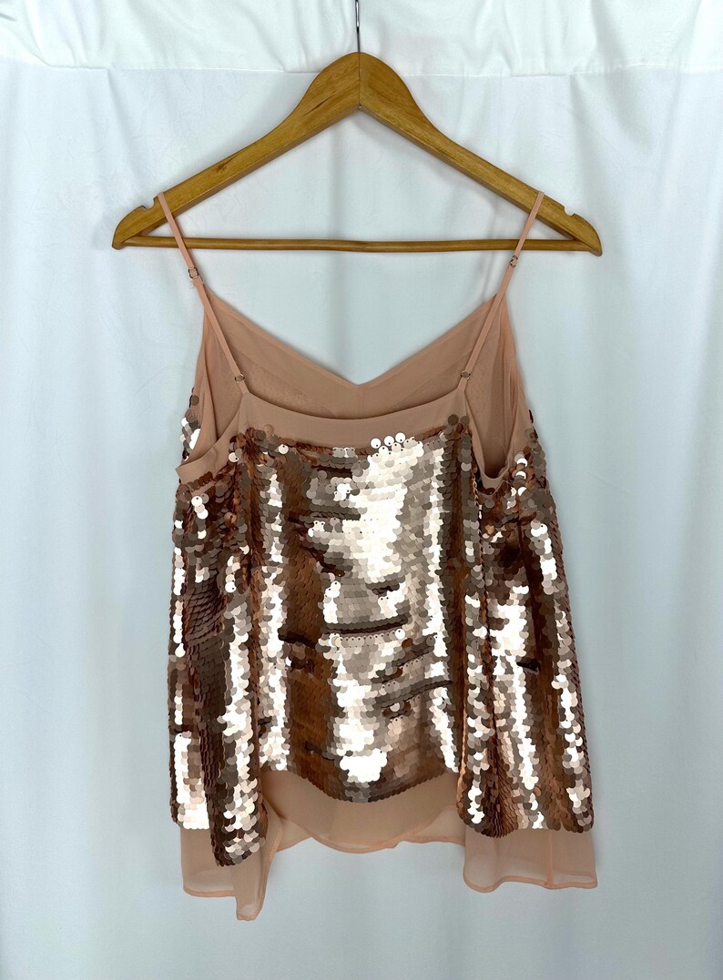 Moulinette Soeurs Paljettopp Guld Champagne Anthropologie Festlinne Storlek 6 Disco Glam Layered Paljettopp Kvällshelg bild 15