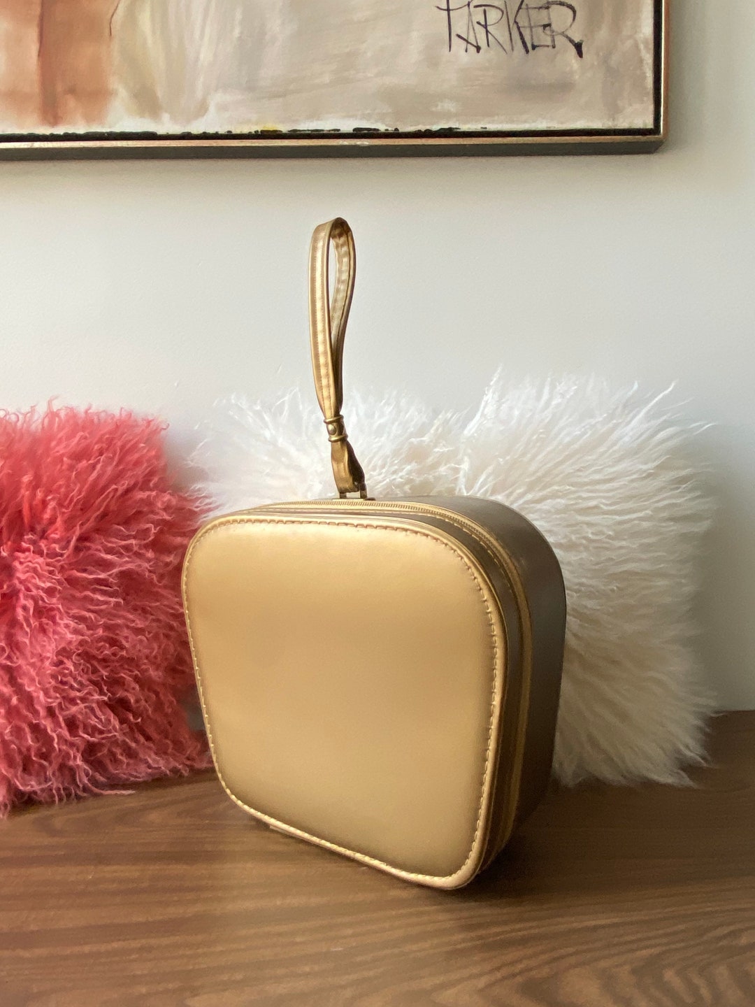 Vintage 1960s Mid Century Gold Cosmetic Case Zipper Closure Small