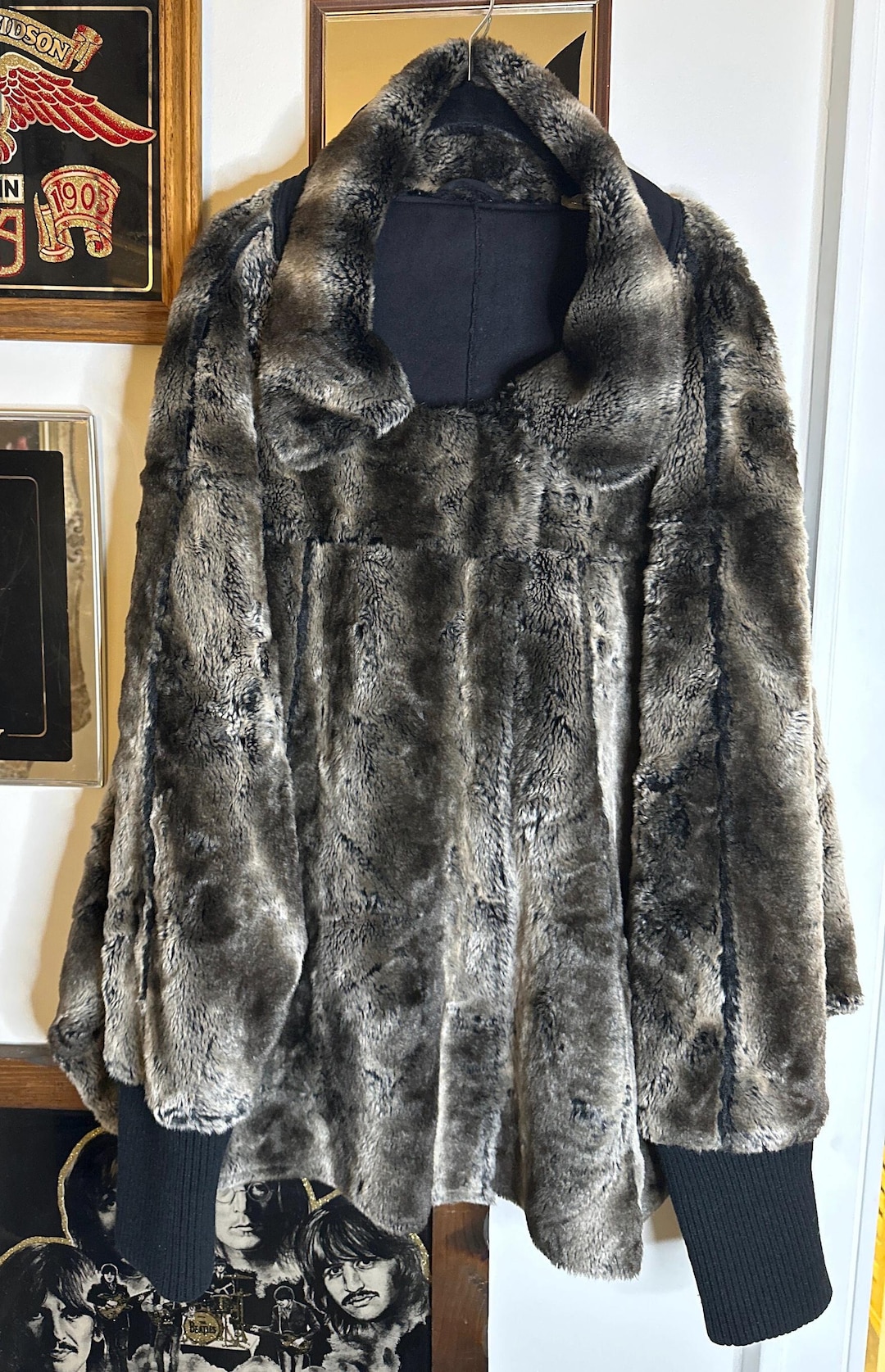 Vintage Parkhurst Faux Fur Chinchilla Poncho Coat • Black