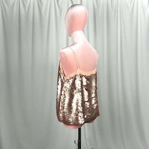 Moulinette Soeurs Paljettopp Guld Champagne Anthropologie Festlinne Storlek 6 Disco Glam Layered Paljettopp Kvällshelg bild 6