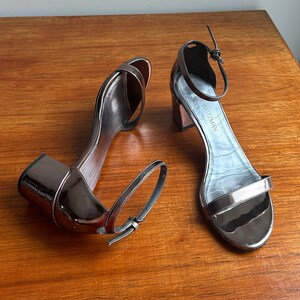 Chrome block deals heels