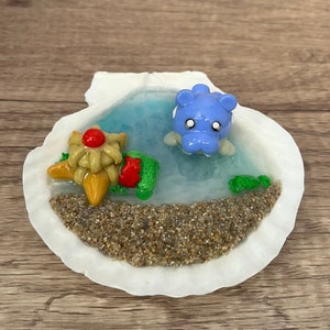 Seaside Friends - Seashell Trinket Dish | Handmade with Clay and Resin | Cute Jewelry Holder | Anime Inspired | Anime Lover Gifts