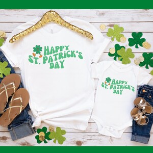 Happy St Patricks Day Shirt, Womens Workout Tank Top, Cute Saint Patricks Day Tank, Fitness Tank for Women, Gift for Women, Retro T Workout