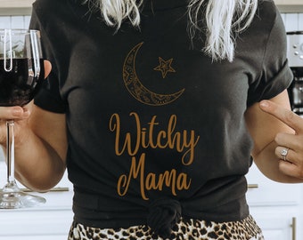 Witchy Mama Halloween Shirt,Halloween Shirt für Frauen,Mond und Sterne Hexen Shirt,Halloween Tshirt für Frauen,Halloween Geschenk für Sie
