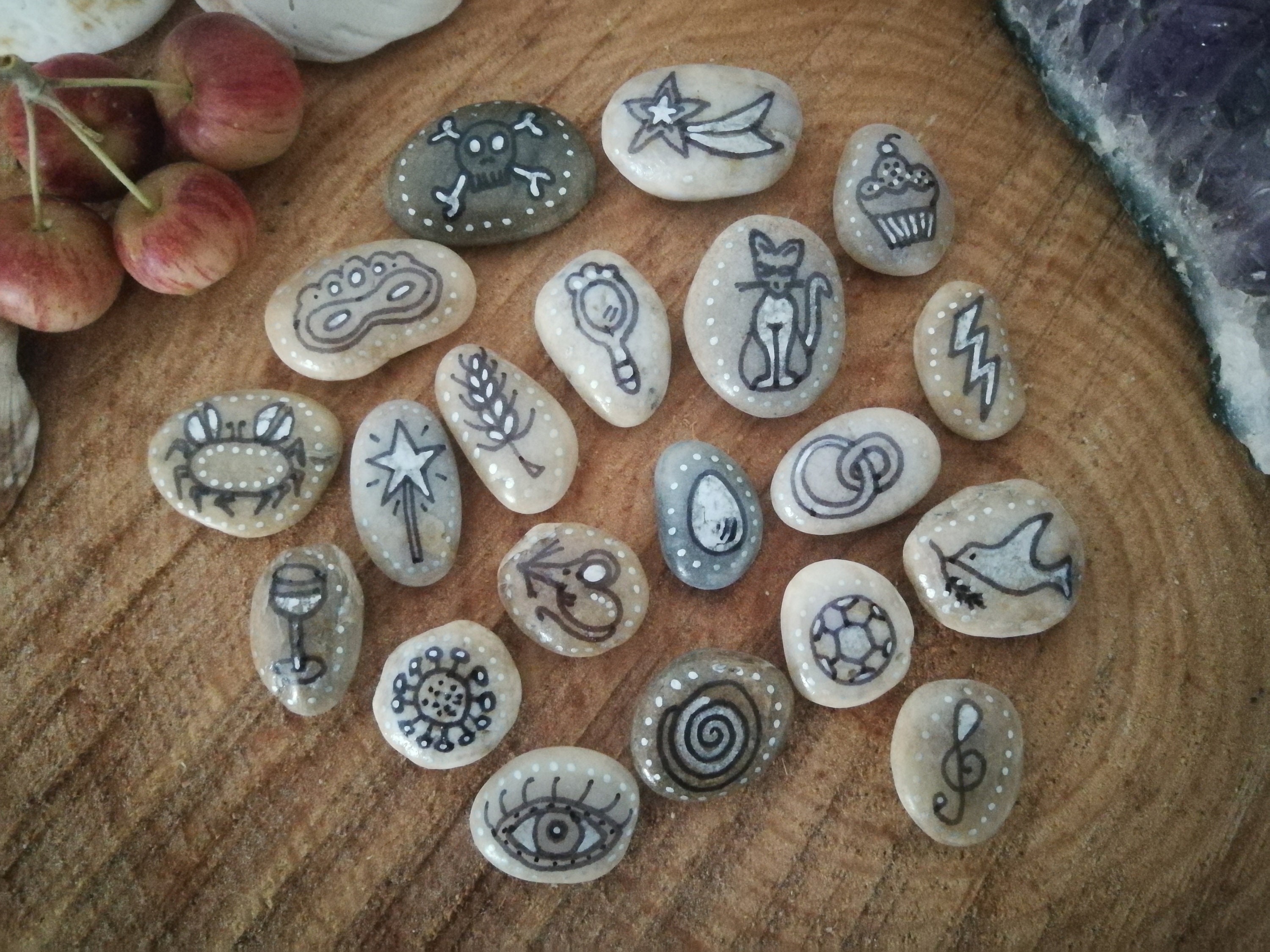 Pierres Divinatoires Set 3 - Charms en Pierre Naturelle